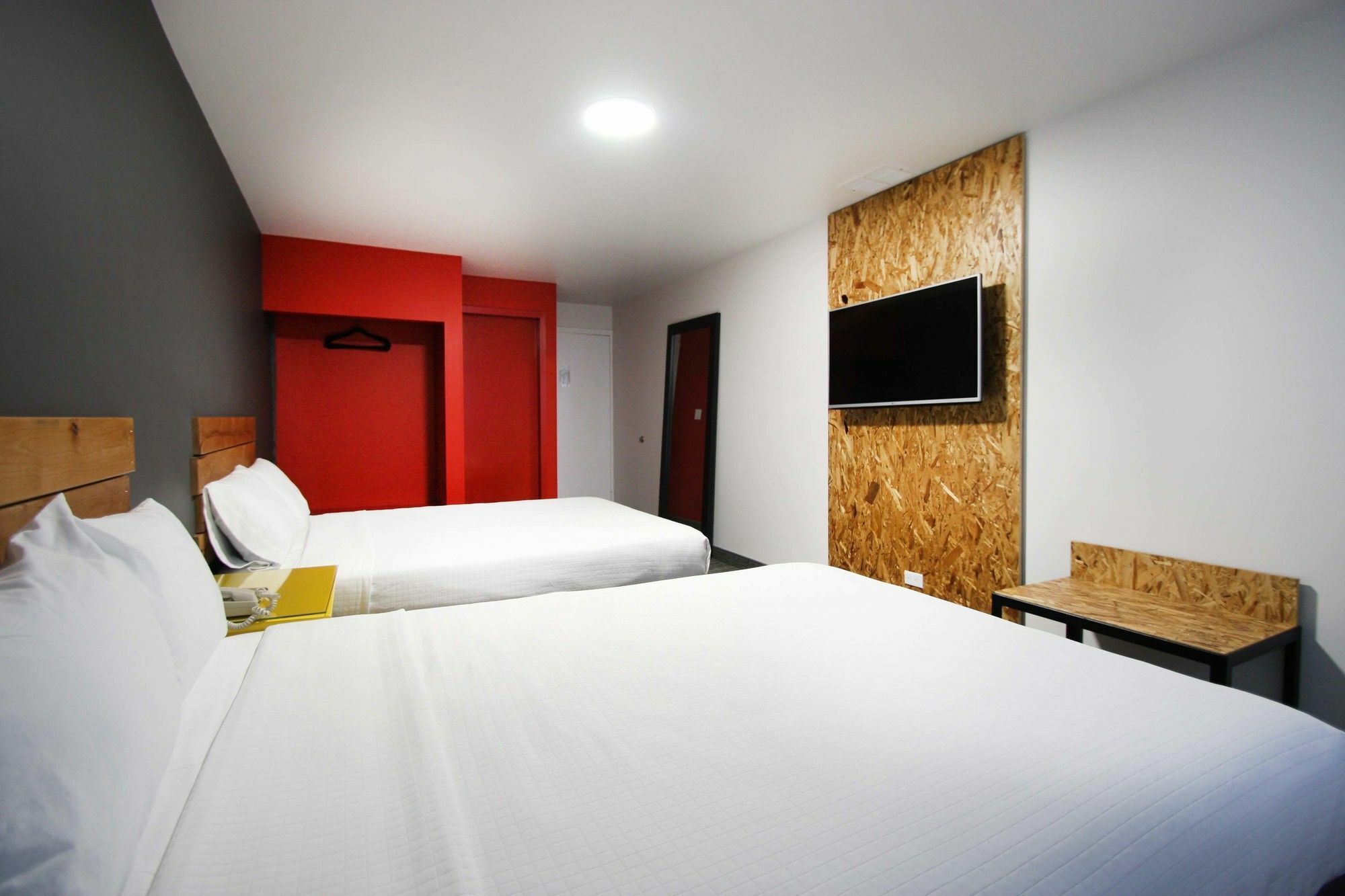 B My Hotel Tijuana Buitenkant foto